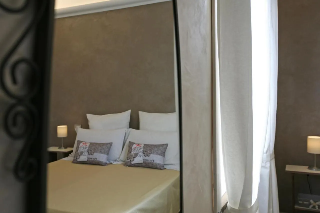 Ela Guest House Rome Bed & Breakfast
